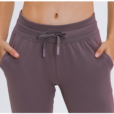 Jogger Workout Side Pocket Yoga Pants Nylon Moisture Wicking For Women